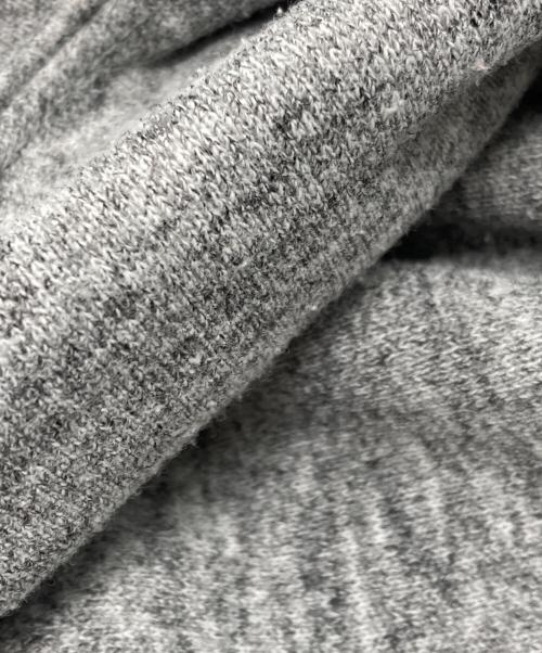 THE NORTH FACE（ザ ノース フェイス）THE NORTH FACE (ザ ノース フェイス) バックスクエアロゴフーディ グレー サイズ:Ｍの古着・服飾アイテム