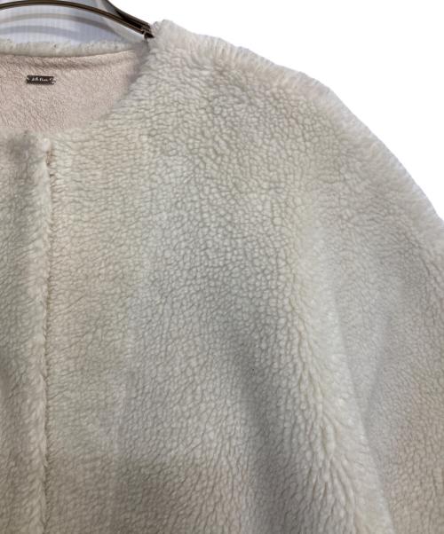 Mila Owen（ミラオーウェン）Mila Owen (ミラオーウェン) コクーンシルエットショート丈ボアコート アイボリーの古着・服飾アイテム