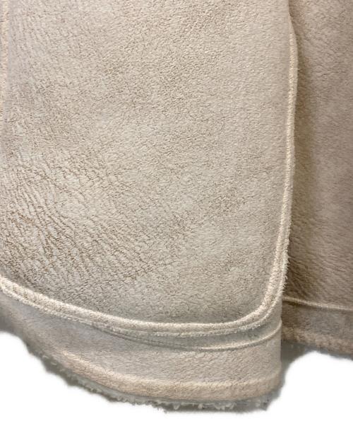 Mila Owen（ミラオーウェン）Mila Owen (ミラオーウェン) コクーンシルエットショート丈ボアコート アイボリーの古着・服飾アイテム