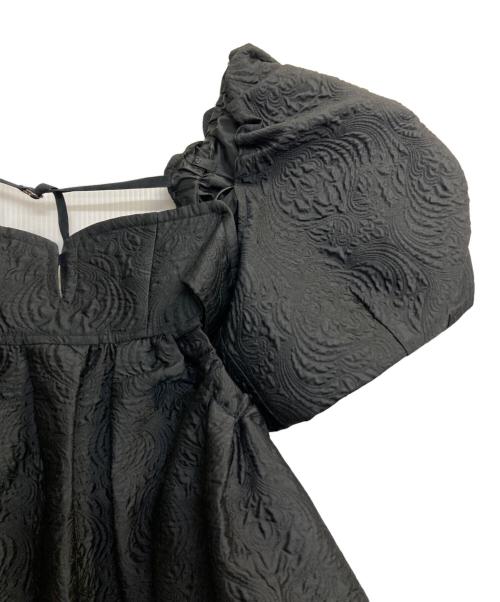 MAISON SPECIAL（メゾンスペシャル）MAISON SPECIAL (メゾンスペシャル) Quilting Peplum Top / キルティングペプラムトップ ブラック サイズ:ＦＲＥＥの古着・服飾アイテム