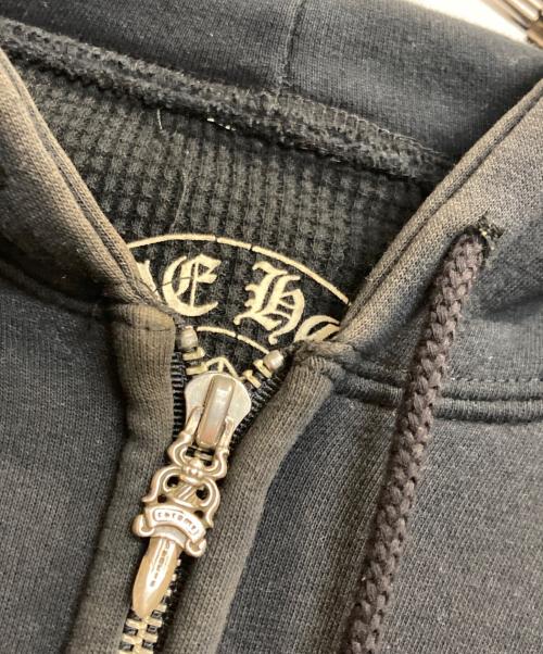 CHROME HEARTS（クロムハーツ）CHROME HEARTS (クロムハーツ) ホースシュースタープリントジップパーカー ブラック サイズ:Ｍの古着・服飾アイテム