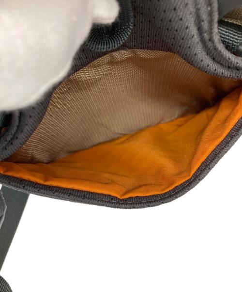 MYSTERY RANCH（ミステリーランチ）MYSTERY RANCH (ミステリーランチ) ミニショルダーバッグ ベージュの古着・服飾アイテム