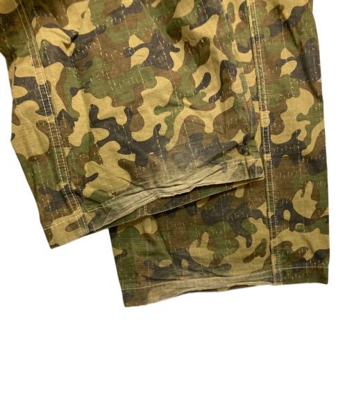 Noremid（ノーリミッド）noremid (ノーリミッド) スタッズバギーカモフラパンツ グリーン サイズ:Lの古着・服飾アイテム