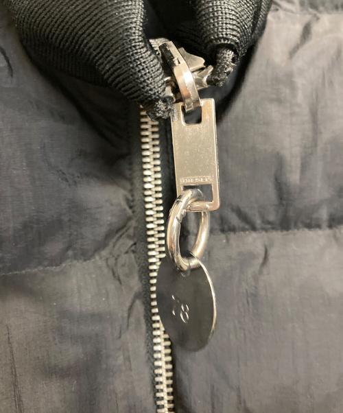 DIESEL（ディーゼル）DIESEL (ディーゼル) ジップデザインリバーシブルダウンジャケット ブラック サイズ:Sの古着・服飾アイテム