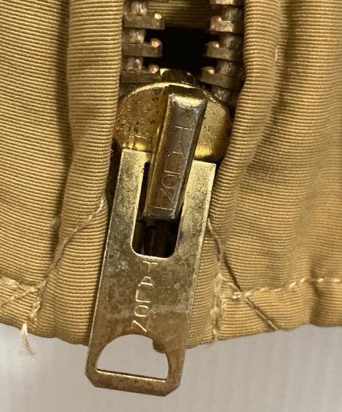 TOYS MCCOY（トイズマッコイ）TOYS MCCOY (トイズマッコイ) STEVE MCQUEEN キルティングダウンジャケット カーキ サイズ:記載なしの古着・服飾アイテム