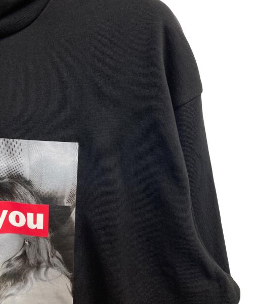 ARMANI EXCHANGE（アルマーニ エクスチェンジ）ARMANI EXCHANGE (アルマーニ エクスチェンジ) フォト＆メッセージデザイン スウェットパーカ ブラック サイズ:Lの古着・服飾アイテム