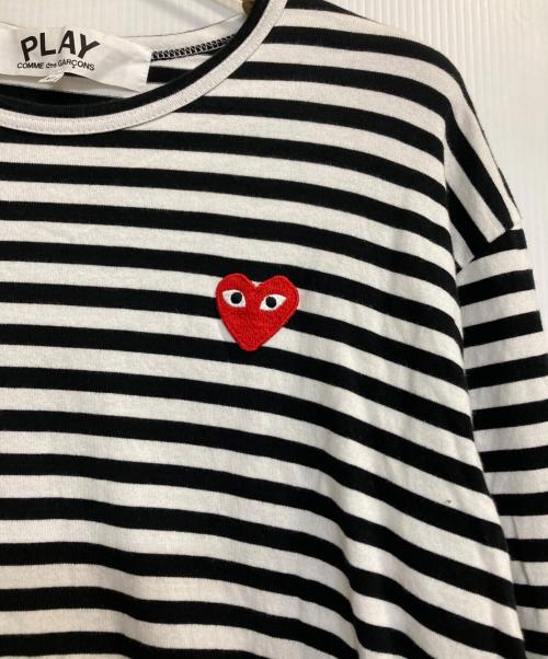 PLAY COMME des GARCONS（プレイコムデギャルソン）PLAY COMME des GARCONS (プレイコムデギャルソン) ハートワッペンボーダーカットソー ブラック×ホワイト サイズ:ＬＬの古着・服飾アイテム