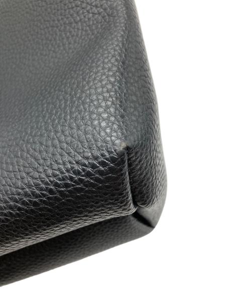 YOUNG & OLSEN The DRYGOODS STORE（ヤングアンドオルセン ザ ドライグッズストア）YOUNG & OLSEN The DRYGOODS STORE (ヤングアンドオルセン ザ ドライグッズストア) オールエンボスレザートート ブラックの古着・服飾アイテム