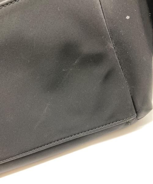 Kate Spade（ケイトスペード）Kate Spade (ケイトスペード) チェルシー コンバーチブル バックパック ブラックの古着・服飾アイテム