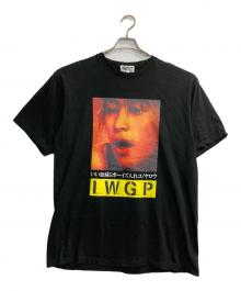 MEDICOM TOY（メディコムトイ）の古着「IWGP キングプリントTシャツ」｜ブラック