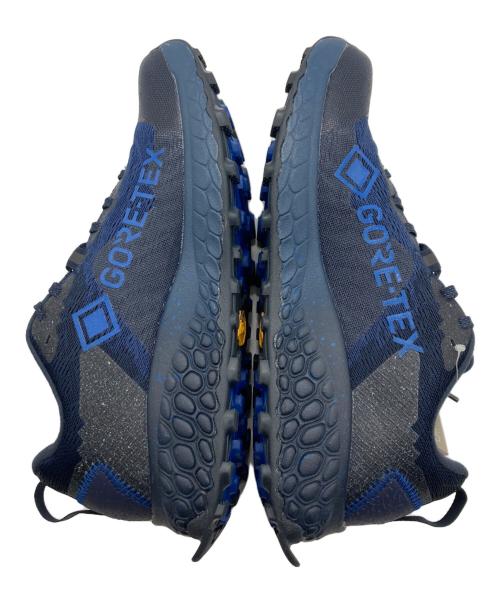 NEW BALANCE（ニューバランス）NEW BALANCE (ニューバランス) MTHIERD7 / GORETEXローカットスニーカー ネイビー サイズ:26.5の古着・服飾アイテム