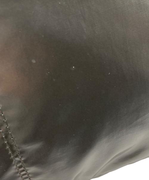 jack gomme（ジャックゴム）jack gomme (ジャックゴム) メタリックショルダーバッグ シルバーの古着・服飾アイテム