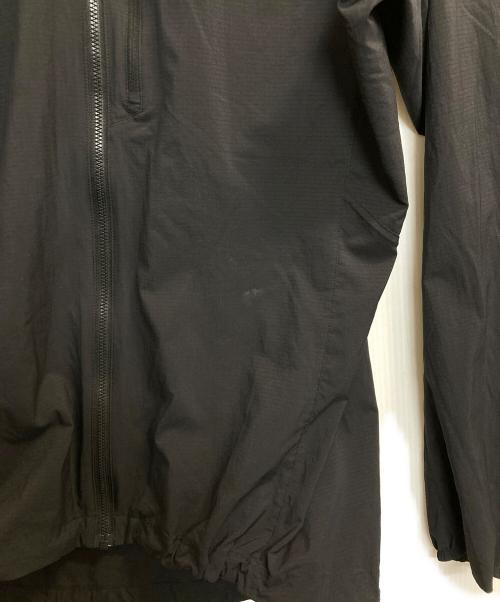 ARC'TERYX（アークテリクス）ARC'TERYX (アークテリクス) Squamish Hoodie / スコーミッシュフーディ ブラック サイズ:Mの古着・服飾アイテム