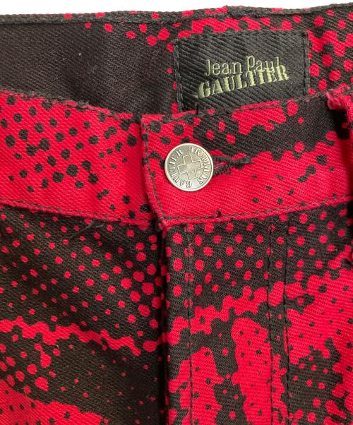 SUPREME（シュプリーム）SUPREME (シュプリーム) Jean Paul GAULTIER (ジャンポールゴルチェ) 19SS Fuck Racism Jean ブラック×レッド サイズ:32の古着・服飾アイテム