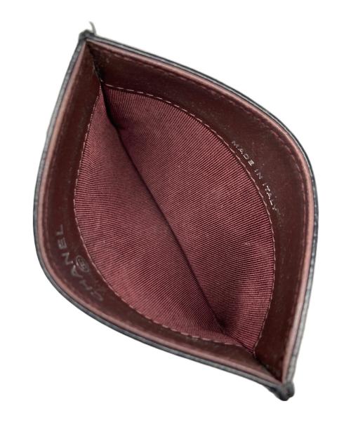 CHANEL（シャネル）CHANEL (シャネル) キャビアスキンマトラッセカードケース ブラックの古着・服飾アイテム