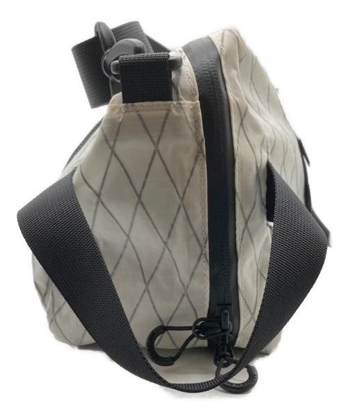 and wander（アンドワンダー）and wander (アンドワンダー) X-pack TOOL BAG / ショルダーバッグ ホワイトの古着・服飾アイテム