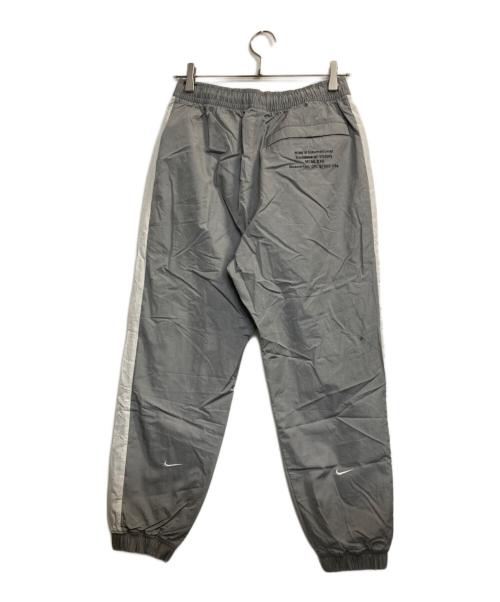 NIKE（ナイキ）NIKE (ナイキ) AS M NSW SWOOSH PANT グレー サイズ:Ｍの古着・服飾アイテム
