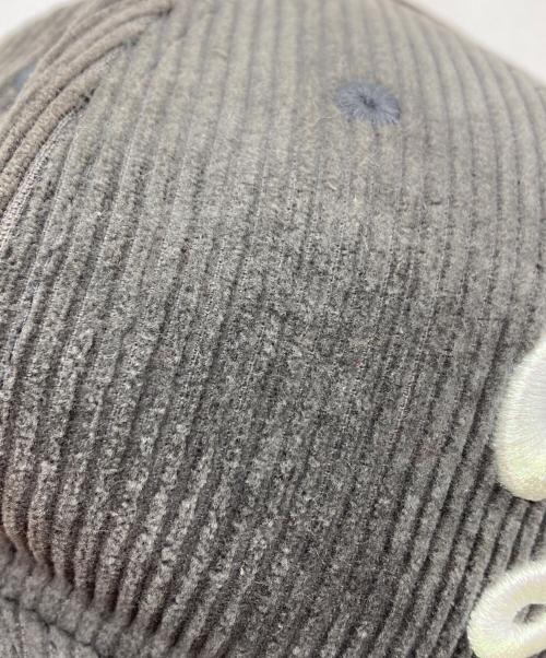 New Era（ニューエラ）New Era (ニューエラ) オーロラ刺繍コーデュロイキャップ グレーの古着・服飾アイテム