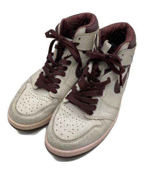 NIKE（ナイキ）NIKE (ナイキ) A Ma Maniere (ア・マ・マニエール) AIR JORDAN 1 RETRO HI OG / エアジョーダン ホワイト×ボルドー サイズ:US9.5の古着・服飾アイテム
