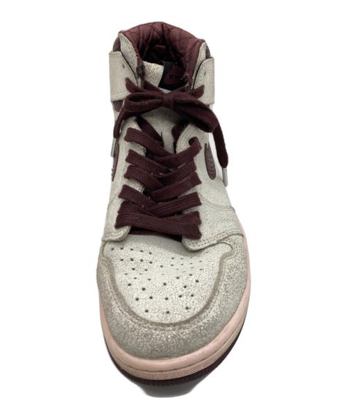 NIKE（ナイキ）NIKE (ナイキ) A Ma Maniere (ア・マ・マニエール) AIR JORDAN 1 RETRO HI OG / エアジョーダン ホワイト×ボルドー サイズ:US9.5の古着・服飾アイテム