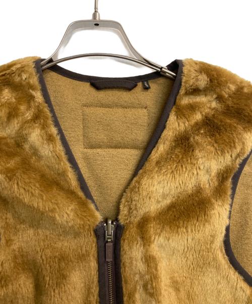 Barbour（バブアー）Barbour (バブアー) フロントジップ ファー ライナー ベスト ブラウン サイズ:36の古着・服飾アイテム