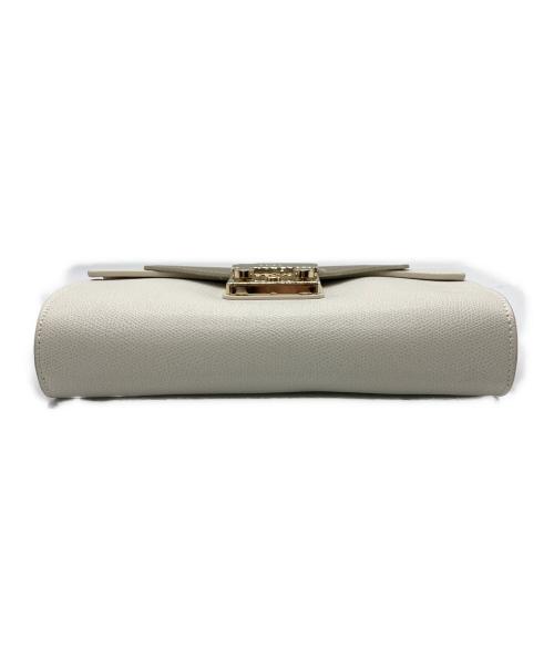 FURLA（フルラ）FURLA (フルラ) メトロポリスチェーンショルダーバッグ アイボリーの古着・服飾アイテム