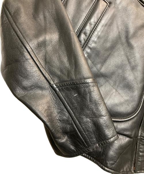 CHEVIGNON（シェビニオン）CHEVIGNON (シェビニオン) レザージャケット ブラック サイズ:Ｍの古着・服飾アイテム