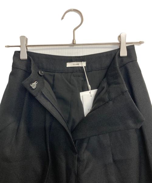 CLANE（クラネ）CLANE (クラネ) FRONT SLIT TUCK SKIRT ブラック サイズ:1の古着・服飾アイテム