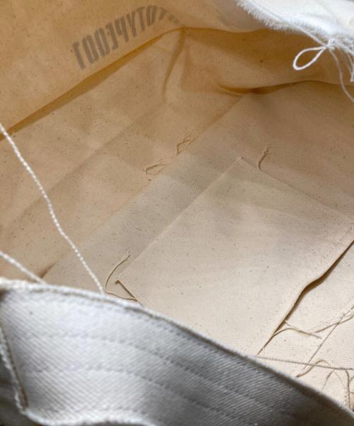 FAF（エフエーエフ）FAF (エフエーエフ) キャンバストートバッグ アイボリーの古着・服飾アイテム