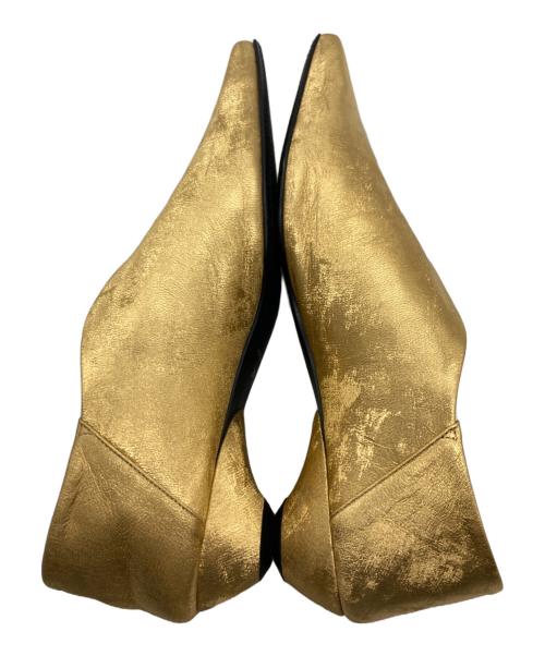 Mame Kurogouchi（マメクロゴウチ）mame kurogouchi (マメクロゴウチ) Curved Line Low Heel Metallic Babouche Shoes ゴールド サイズ:24.5の古着・服飾アイテム
