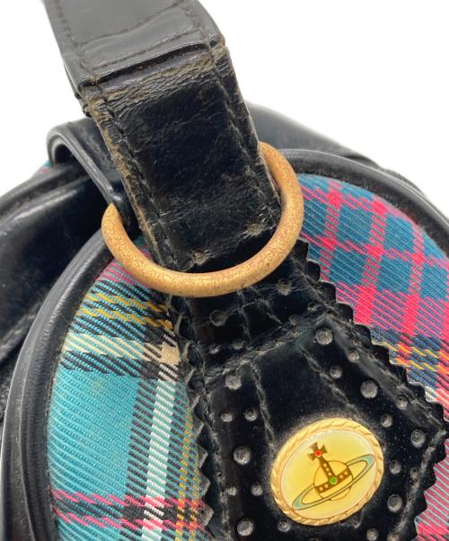 Vivienne Westwood（ヴィヴィアンウエストウッド）Vivienne Westwood (ヴィヴィアンウエストウッド) チェックハンドポーチ ブラックの古着・服飾アイテム