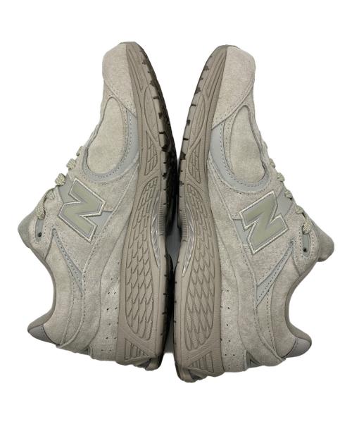 NEW BALANCE（ニューバランス）NEW BALANCE (ニューバランス) ML2002RPローカットスニーカー ベージュ サイズ:27cmの古着・服飾アイテム