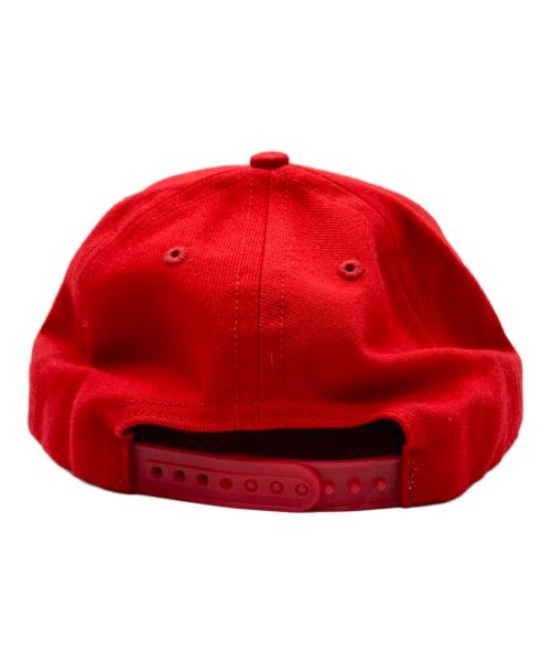SUPREME（シュプリーム）Supreme (シュプリーム) Classic Logo 6Panel Cap レッドの古着・服飾アイテム