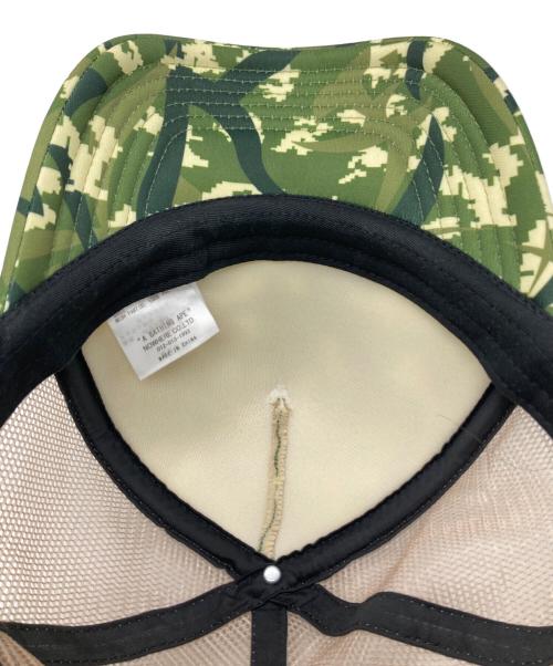 A BATHING APE（アベイシングエイプ）A BATHING APE (ア ベイシング エイプ) EGRA CAMO TRUCKER CAP / カモフラトラッカーキャップ グリーン×ベージュの古着・服飾アイテム
