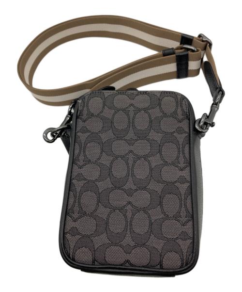 COACH（コーチ）COACH (コーチ) シグネチャージャガードスタントン クロスボディバッグ ブラックの古着・服飾アイテム