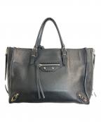 BALENCIAGAバレンシアガ）の古着「PAPIER A6 ZIP AROUND / ペーパーA6ハンドバッグ」｜ブラック