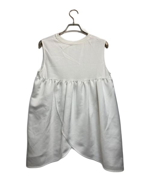 Heve（ヘイヴ）Heve (ヘイヴ) レディバグノースリーブトップス ホワイト サイズ:Ｆの古着・服飾アイテム