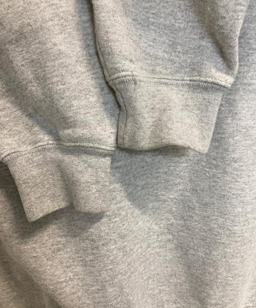 CarHartt（カーハート）CarHartt (カーハート) 裏起毛パーカー グレー サイズ:Sの古着・服飾アイテム