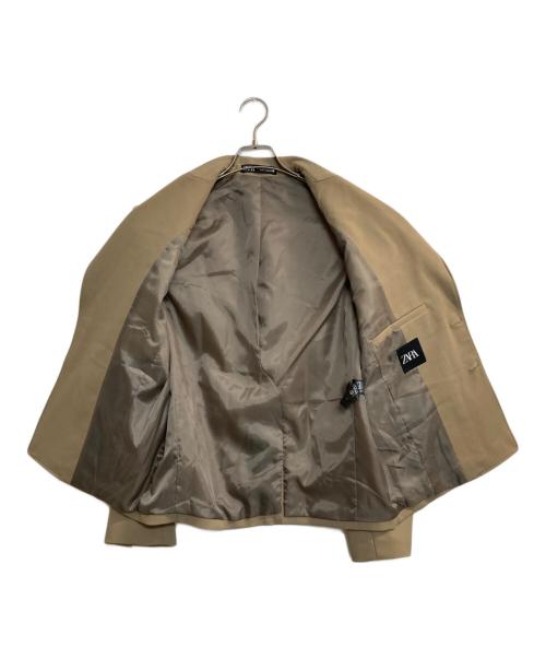 ZARA（ザラ）ZARA (ザラ) ポケットデザインジャケット ベージュ サイズ:Ｓの古着・服飾アイテム