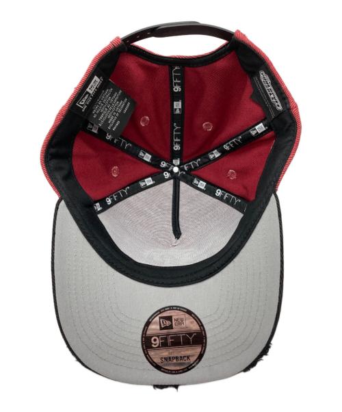 New Era（ニューエラ）New Era (ニューエラ) デニムキャップ レッド×ブラック サイズ:ONE SIZEの古着・服飾アイテム