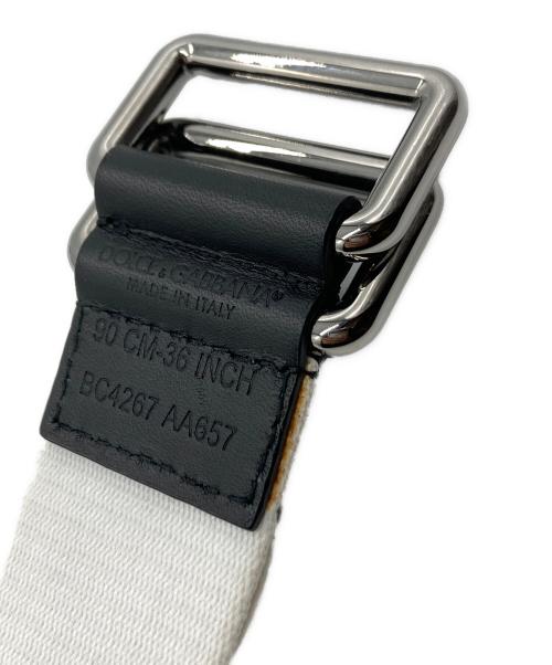 DOLCE & GABBANA（ドルチェ＆ガッバーナ）DOLCE & GABBANA (ドルチェ＆ガッバーナ) ロゴベルト ブラック×ホワイトの古着・服飾アイテム