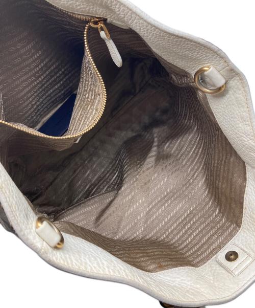 PRADA（プラダ）PRADA (プラダ) ロゴジャガードスタッズトートバッグ ベージュの古着・服飾アイテム