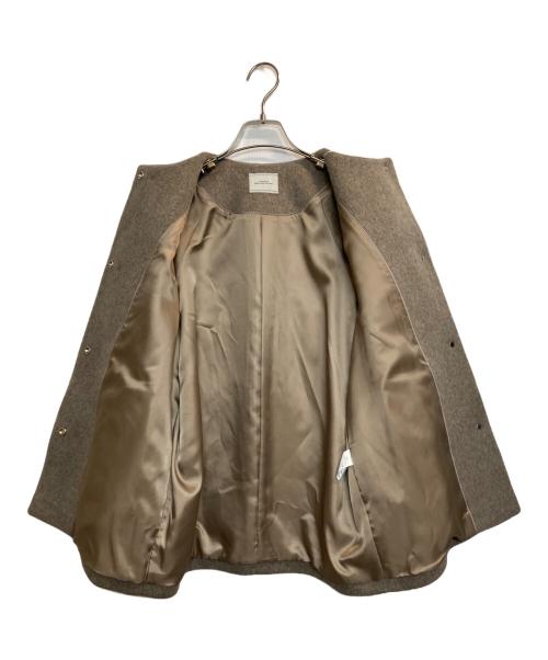 green label relaxing（グリーンレーベルリラクシング）green label relaxing (グリーンレーベルリラクシング) アンゴラビーバーノーカラーミドルコート ベージュ サイズ:38の古着・服飾アイテム