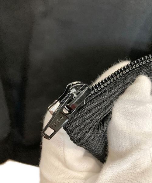 FRED PERRY（フレッドペリー）FRED PERRY (フレッドペリー) スタッズロゴトラックジャケット ブラック サイズ:Ｍの古着・服飾アイテム