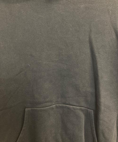 FOG ESSENTIALS（フィアオブゴッド エッセンシャル）FOG ESSENTIALS (フィアオブゴッド エッセンシャル) プルオーバーパーカー ブラック サイズ:Ｍの古着・服飾アイテム