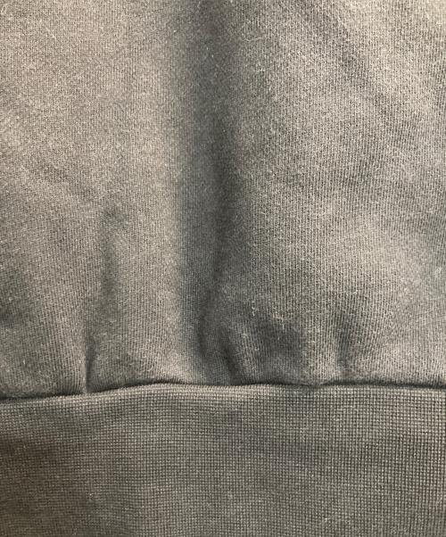 FOG ESSENTIALS（フィアオブゴッド エッセンシャル）FOG ESSENTIALS (フィアオブゴッド エッセンシャル) プルオーバーパーカー ブラック サイズ:Ｍの古着・服飾アイテム