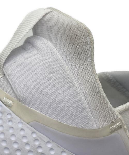 NIKE（ナイキ）NIKE (ナイキ) フライイーズローカットスニーカー ホワイト サイズ:US7.5の古着・服飾アイテム