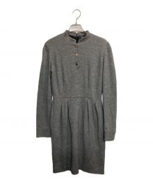 GUCCI（グッチ）の古着「スタンドネックタックウールミニワンピース」｜グレー