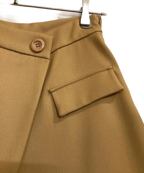 Bluelea（ブルレア）BLUELEA (ブルレア) ラップミニスカート ベージュ サイズ:38の古着・服飾アイテム