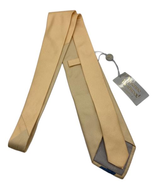 Vivienne Westwood（ヴィヴィアンウエストウッド）Vivienne Westwood (ヴィヴィアンウエストウッド) メッセージネクタイ イエロー サイズ:不明（実寸サイズをご確認下さい）の古着・服飾アイテム